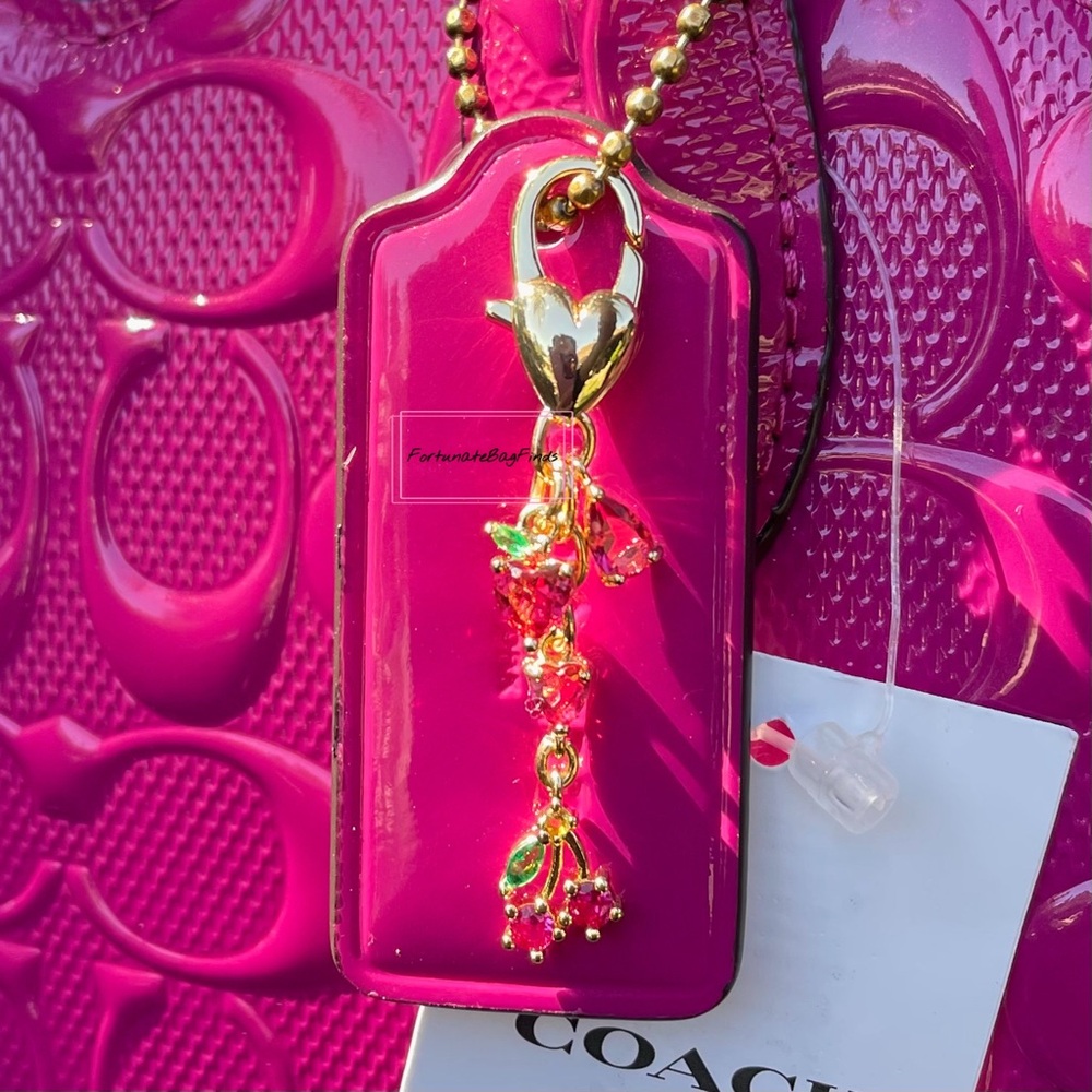Coach Heart Crossbody CN600 Purple Pink Magenta with Cat Eye Crystal Chain - Picture 4 of 16